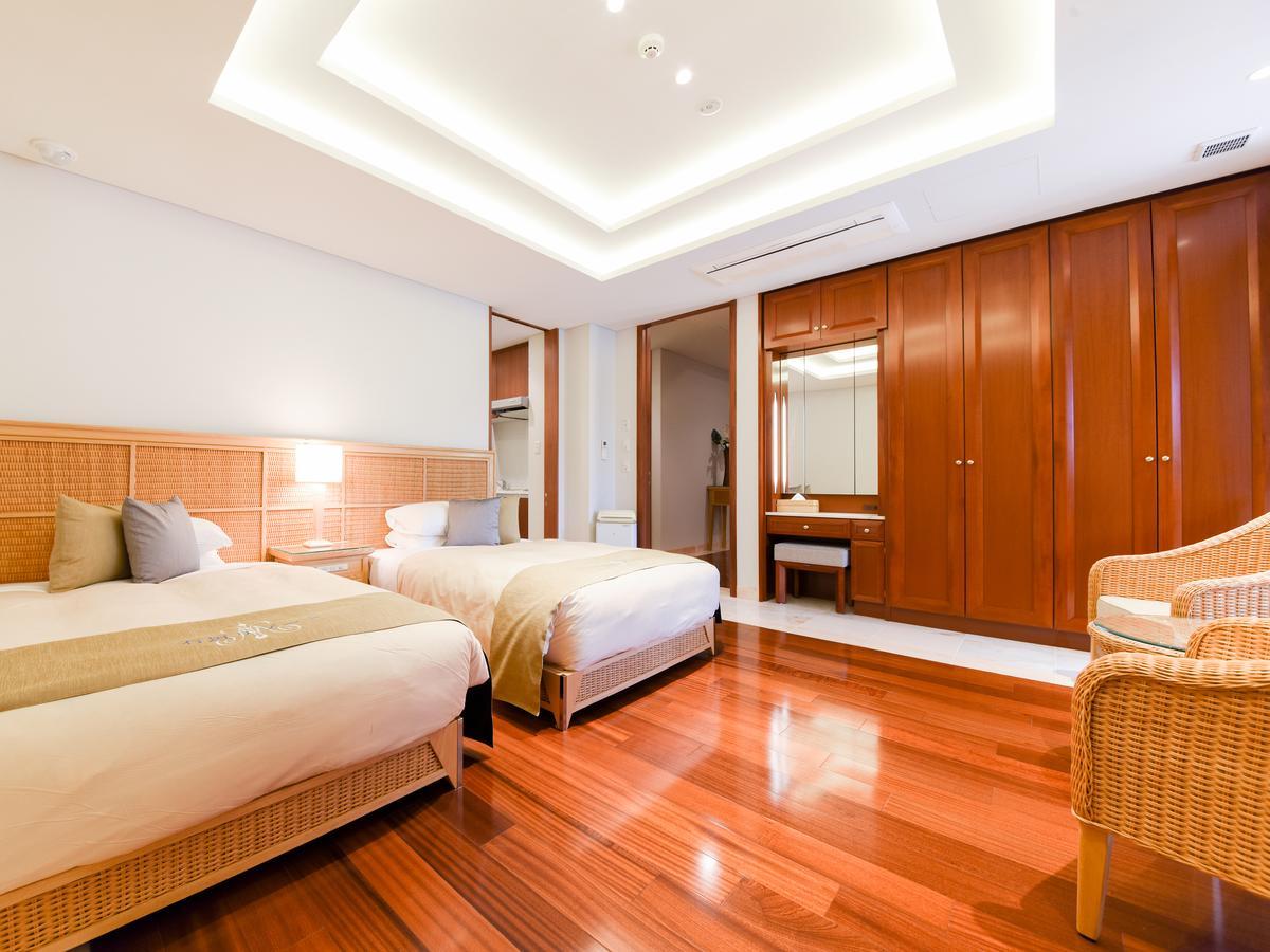 อิชิงะกิ รีสอร์ต โฮเต็ล Hotel Ishigaki  ภายนอก รูปภาพ